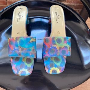 Holographic 90s Butterfly Heels🦋